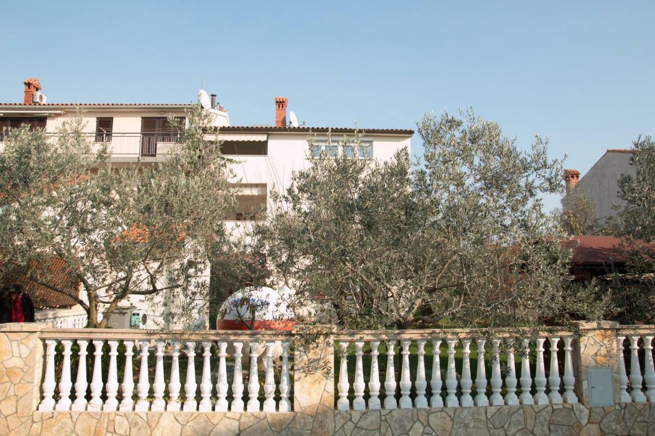 Filip Apartment *